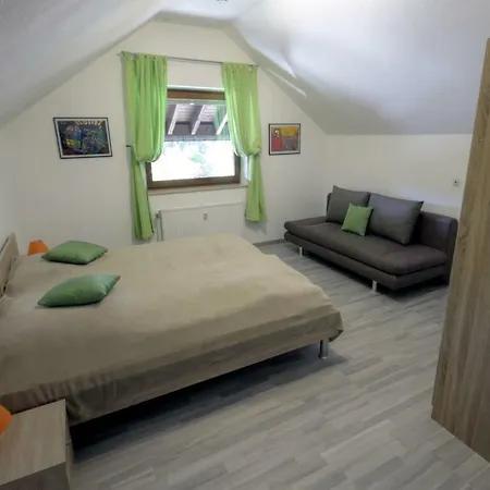 Neagu Mit 2 Apartements * Βίντερμπεργκ